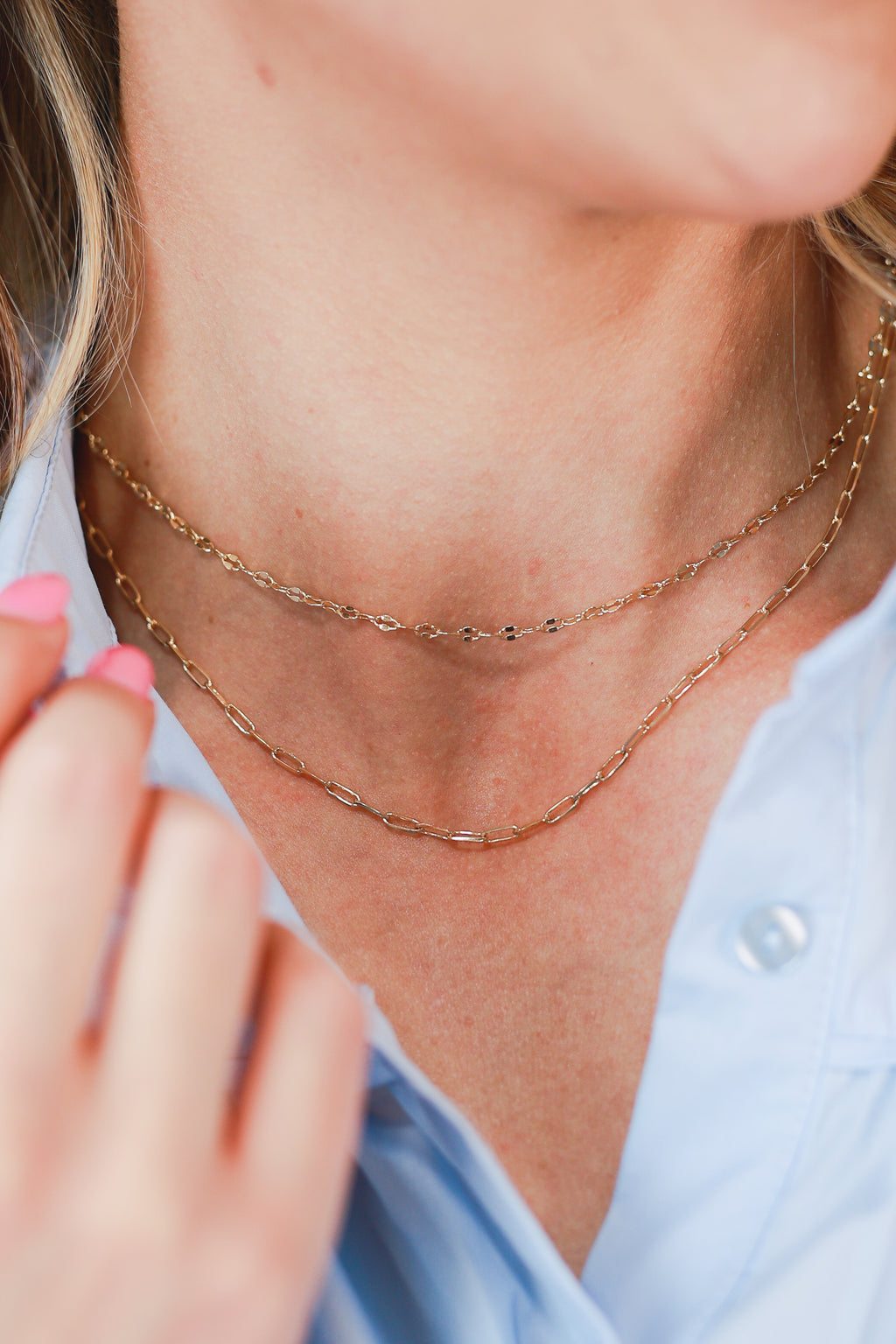 Neatly Done Layered Necklace In Gold