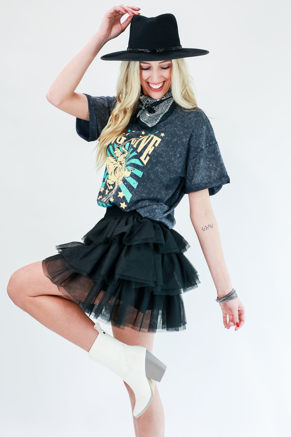 Party Move Tulle Skort In Black-Skirt-entro-Southern House