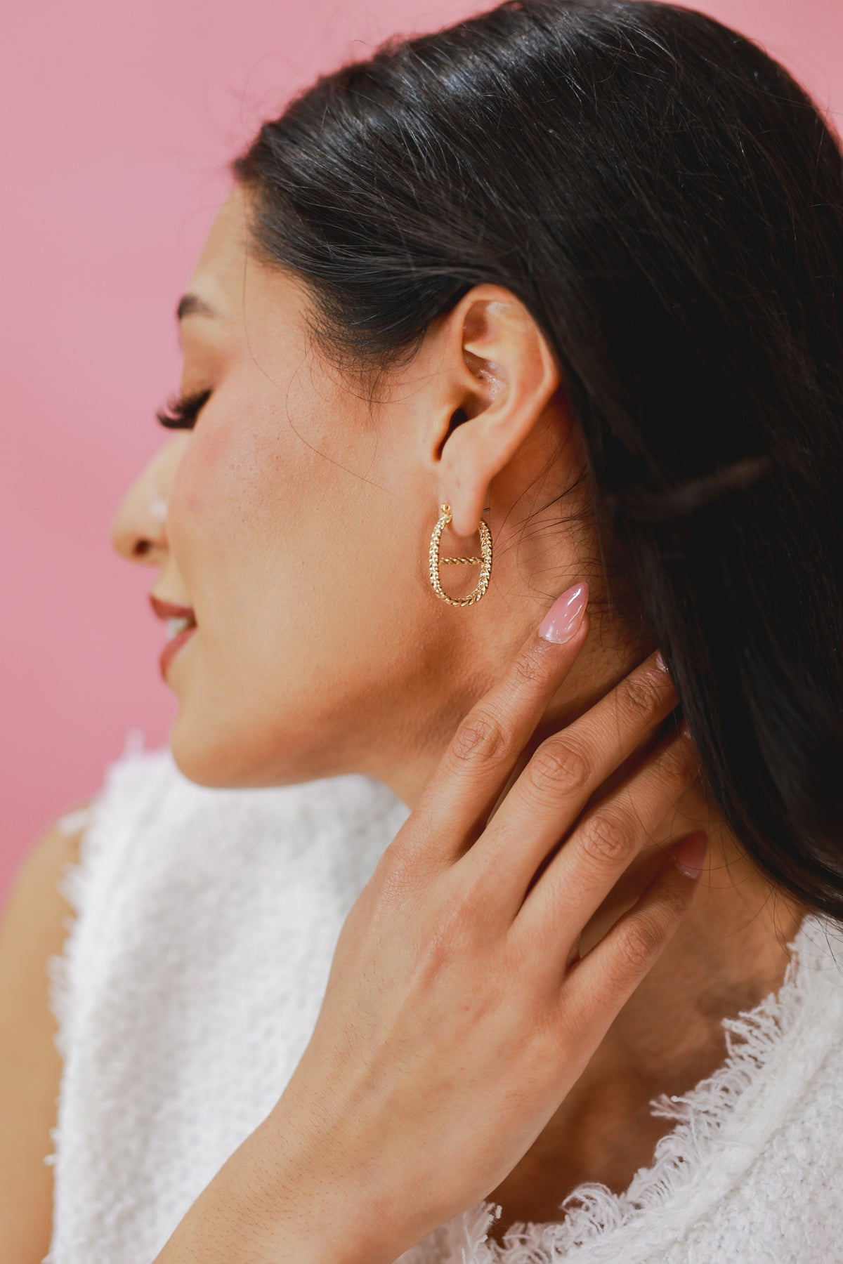 Sweetly Stunning Earrings In Gold-Earrings-Joia-Southern House