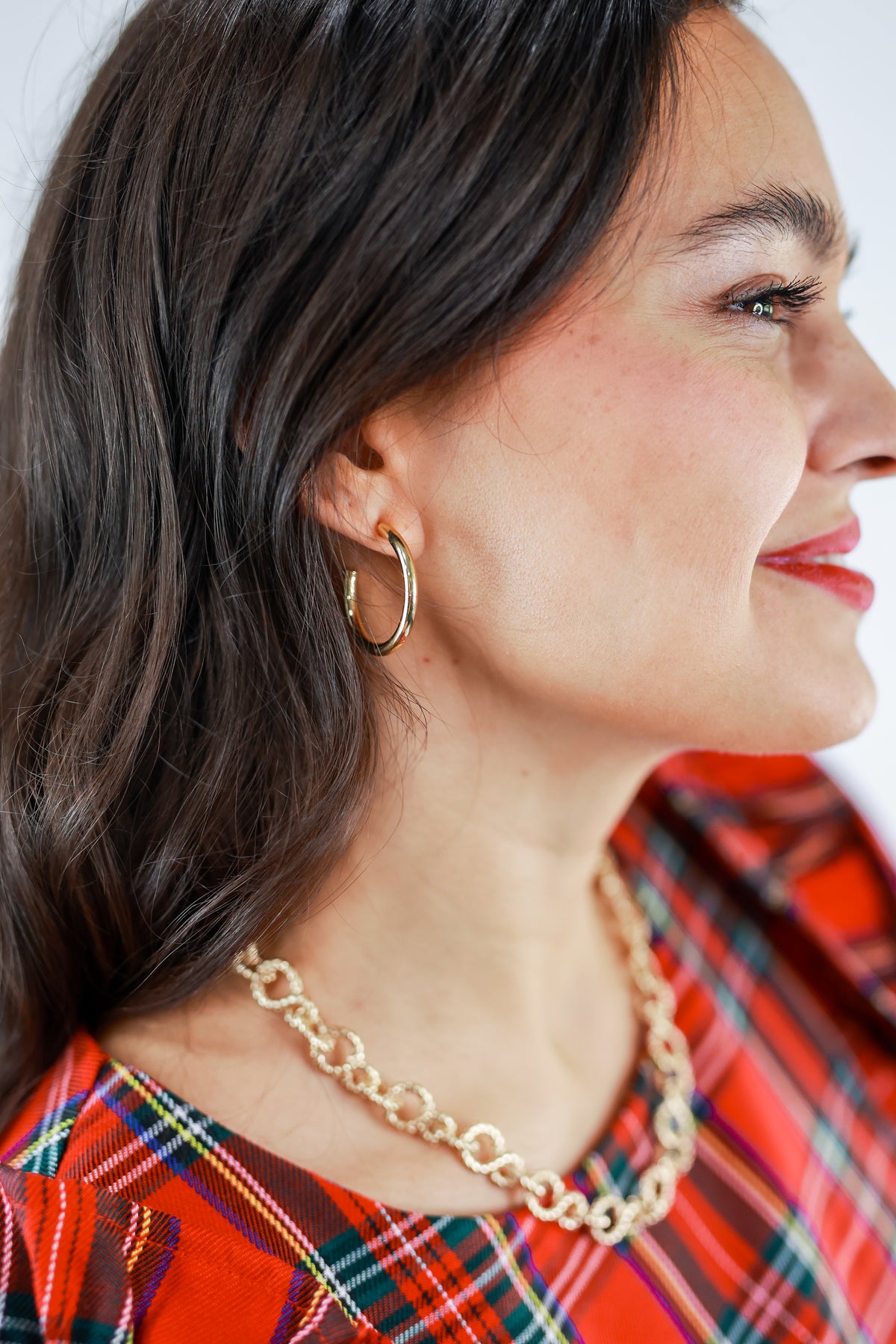 Traveling Diva Hoop Earring In Gold-Earrings-Sam Mi Jewelry-Southern House