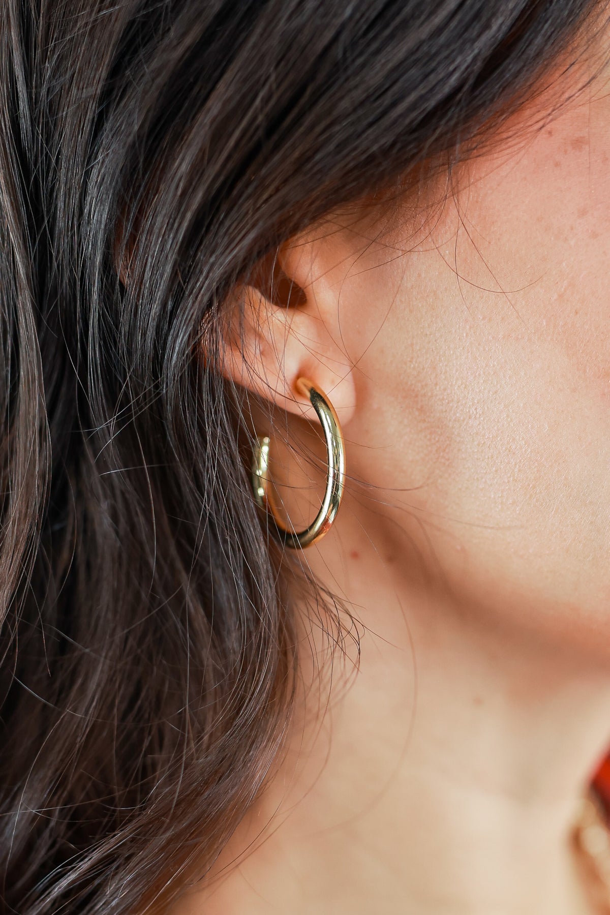 Traveling Diva Hoop Earring In Gold-Earrings-Sam Mi Jewelry-Southern House
