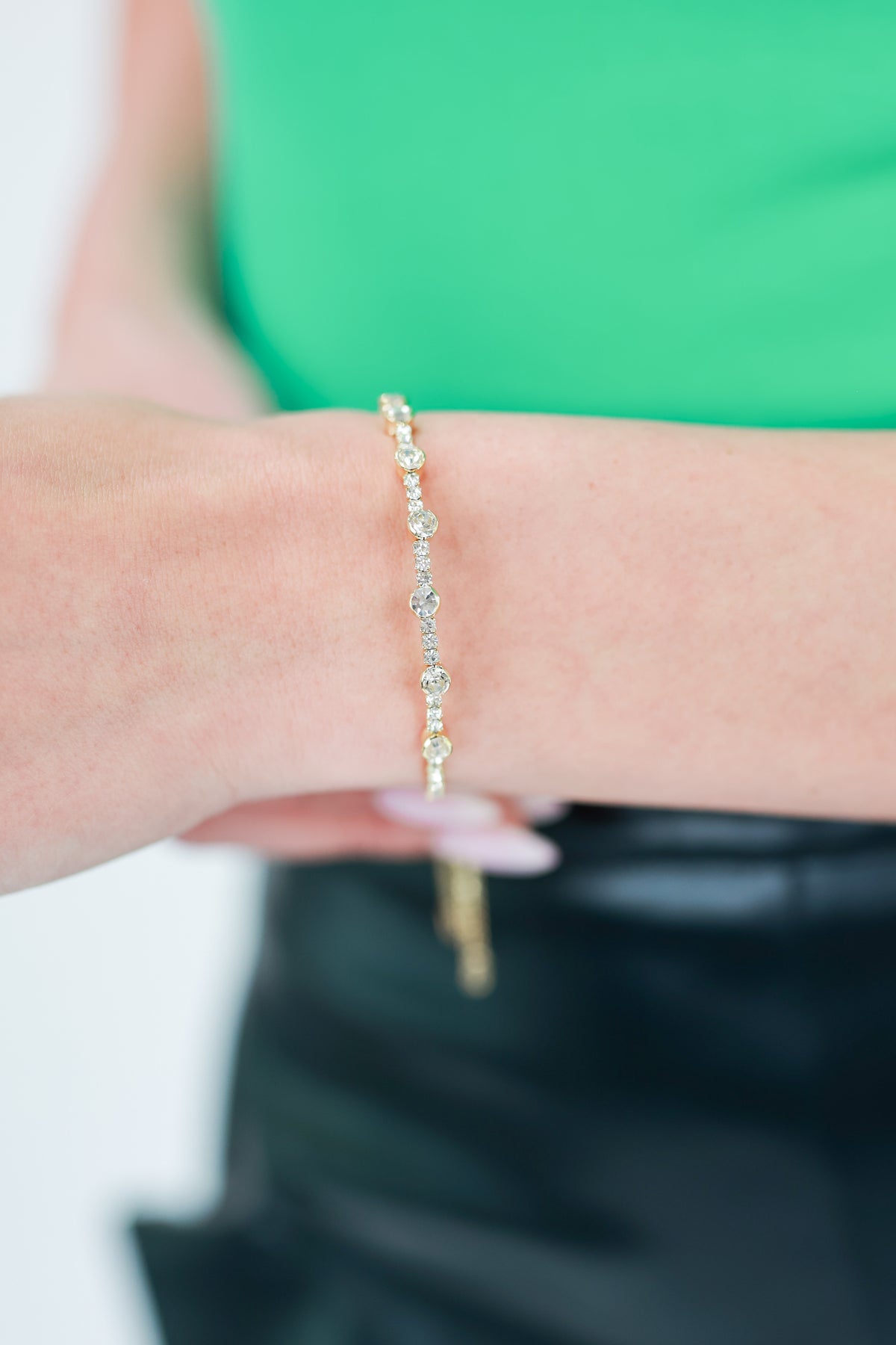 Classy Bliss Adjustable Bracelet In Gold-Bracelet-Joia-Southern House