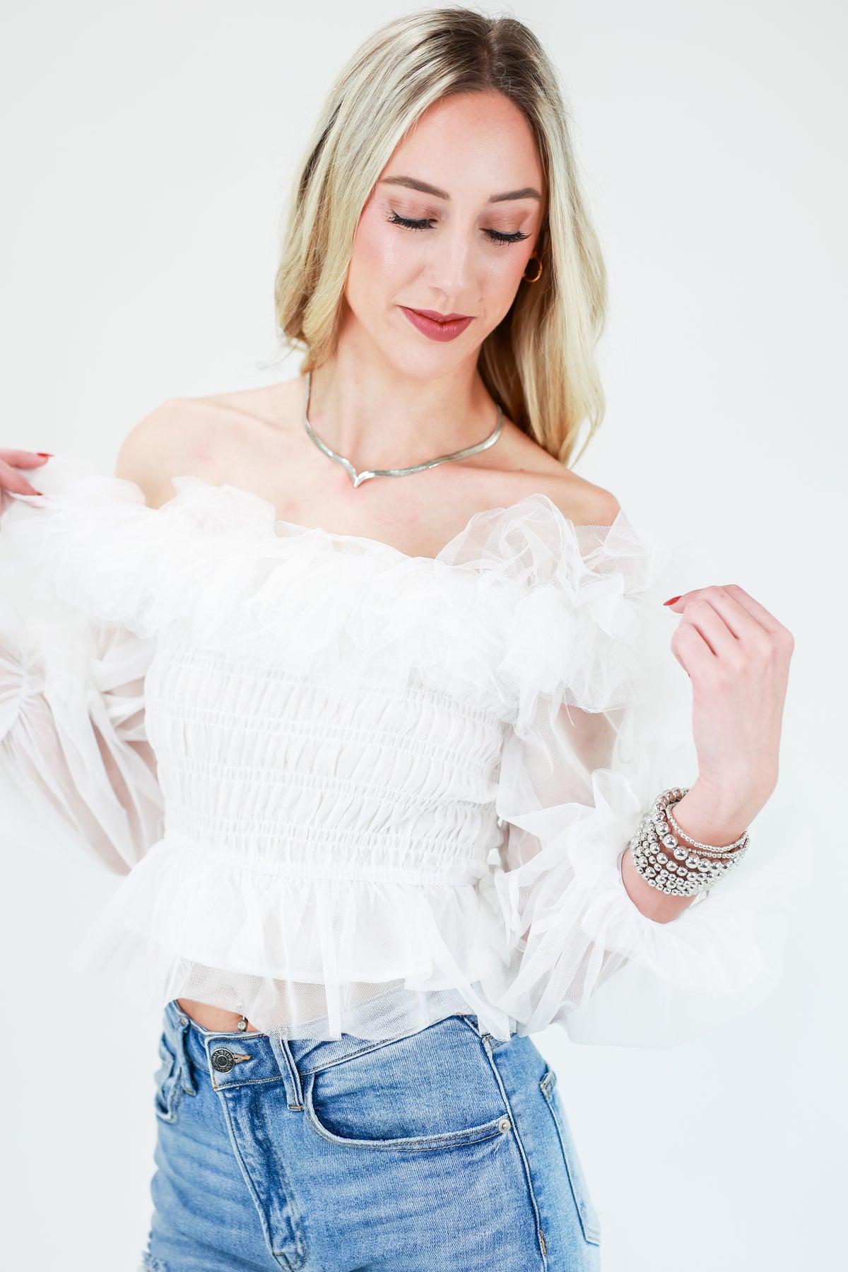 Complimenting Accent Tulle Top In White-Shirt/Tops-Entro-Southern House