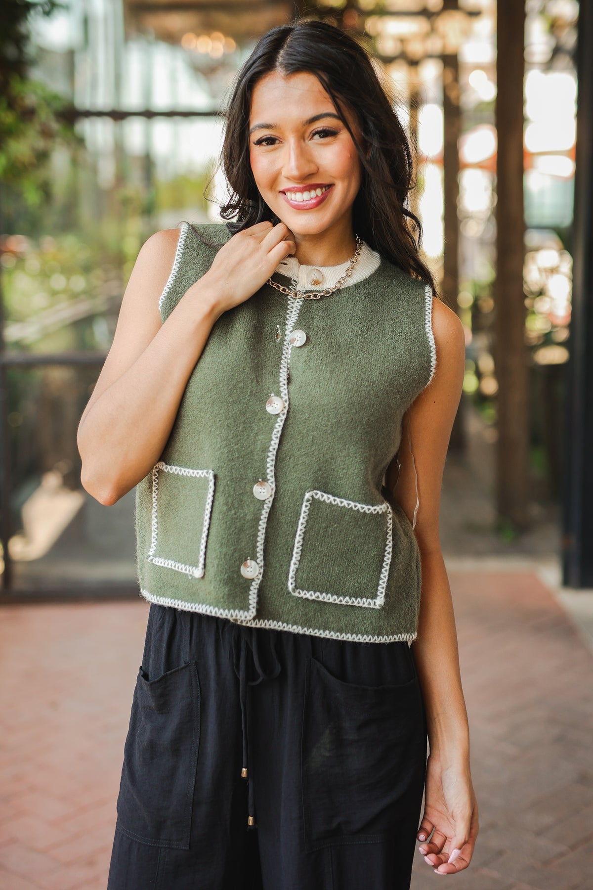 Chic Trimmed Vest Top – Olive-Vest-Southern House