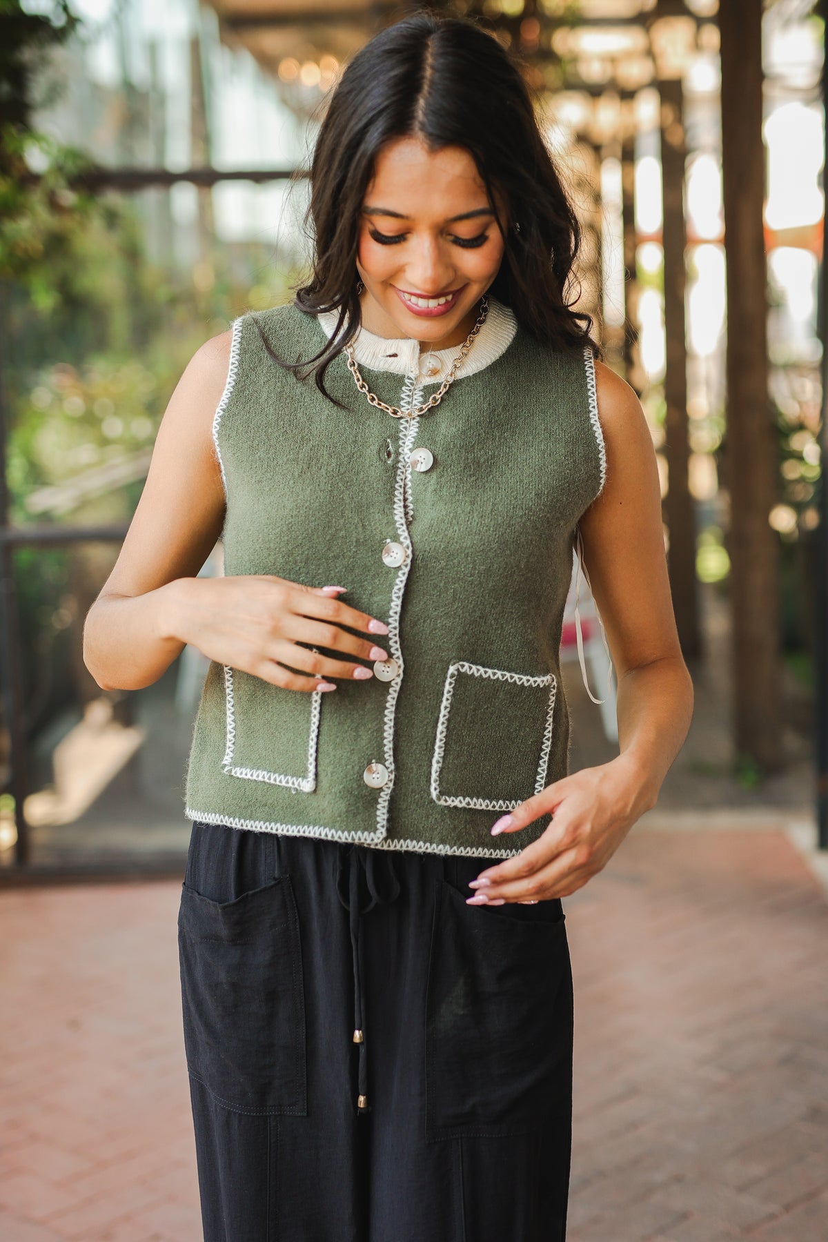 Chic Trimmed Vest Top – Olive-Vest-Southern House