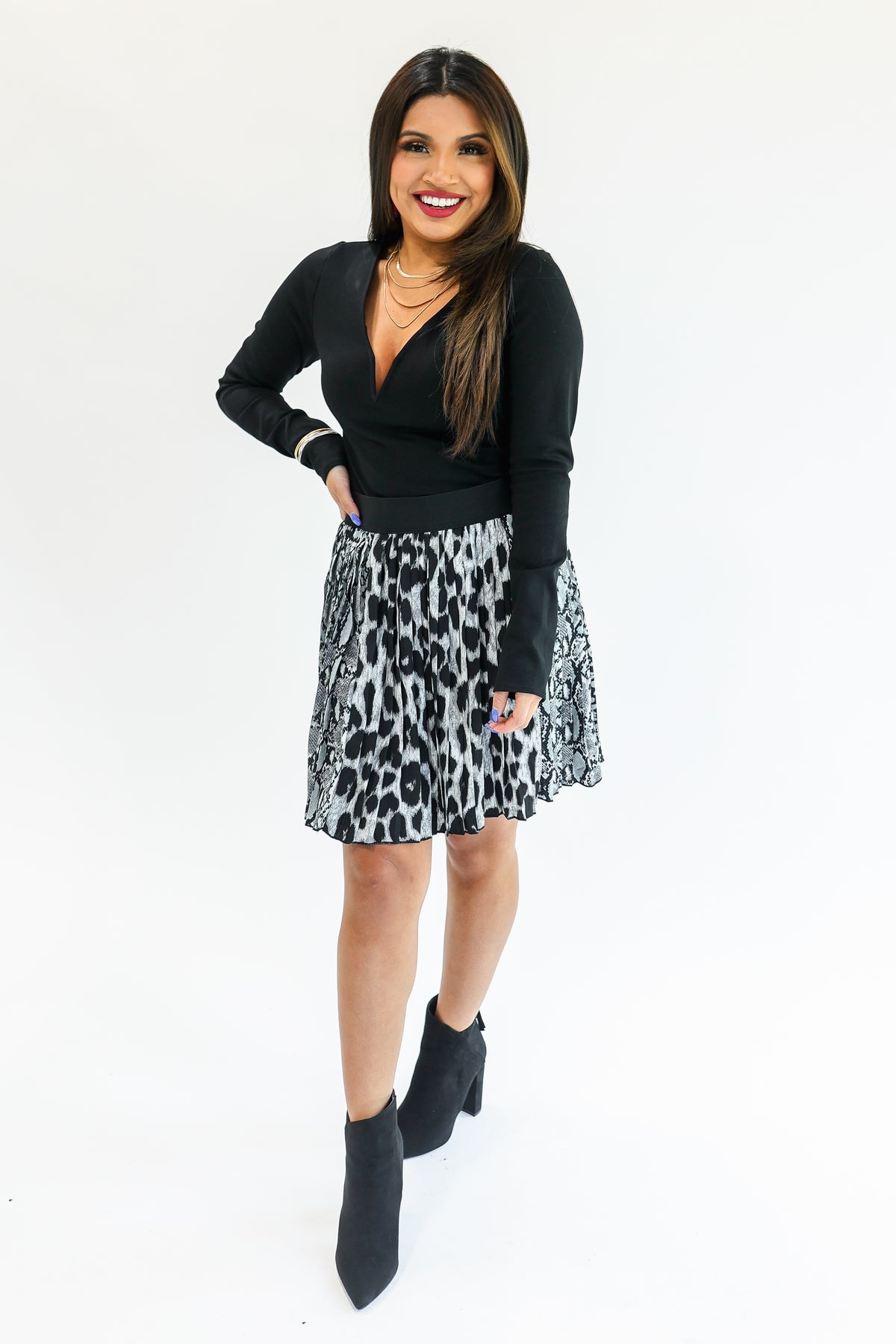 Ultimate Glam Pleated Skirt In Grey-Skirt-Oddi-Southern House