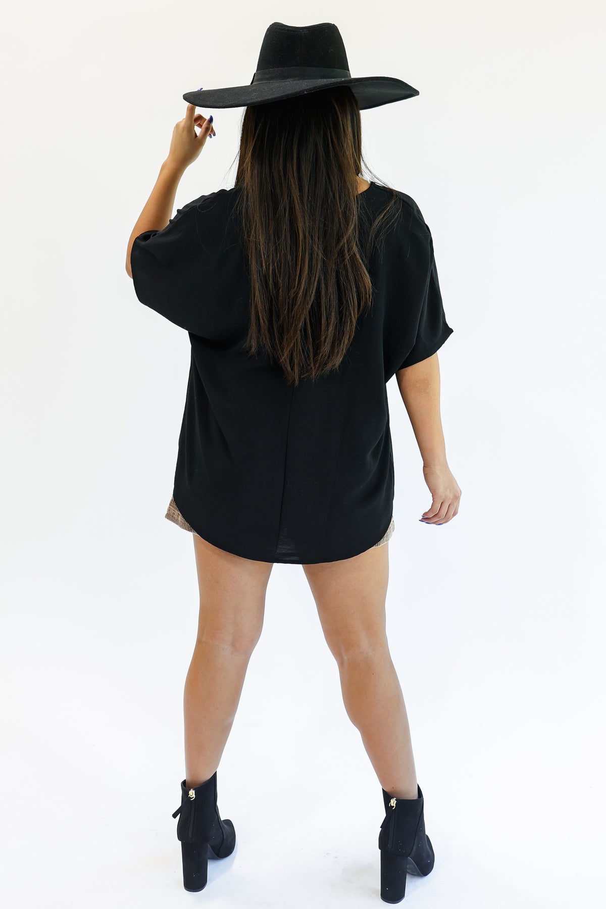 Living With Style Shift Top In Black-Shirt/Tops-Entro-Southern House