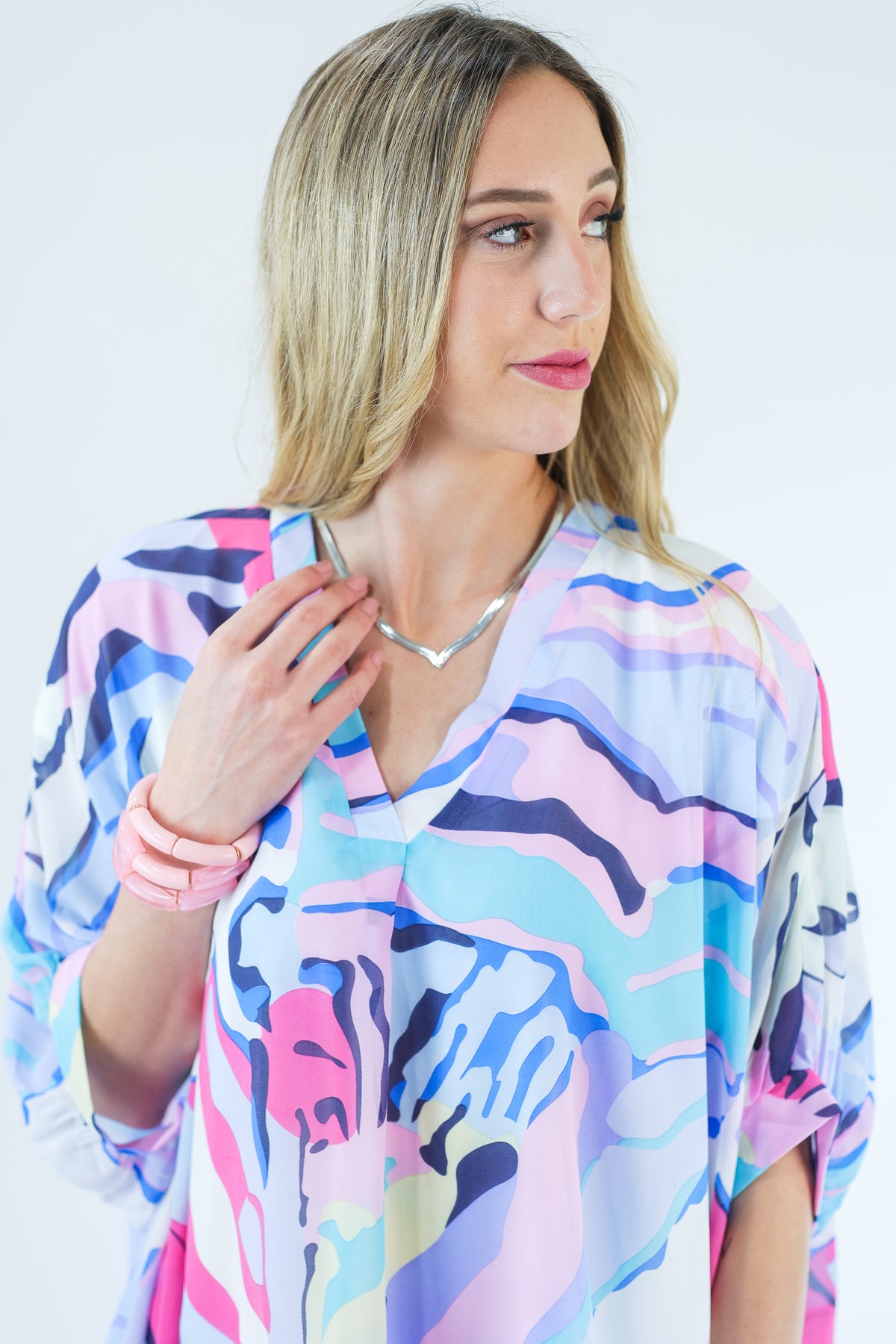 Greatest Feature Necklace In Silver-Necklace-Kenze Panne-Southern House