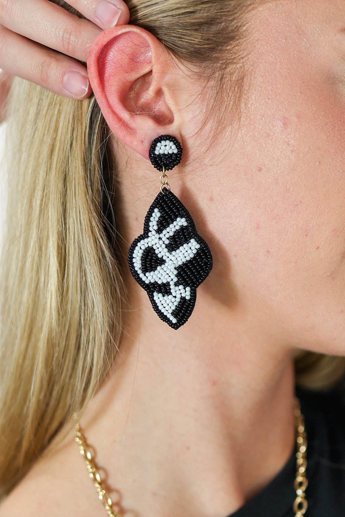 Blessed Earrings In Black-Earrings-Southern House-Southern House