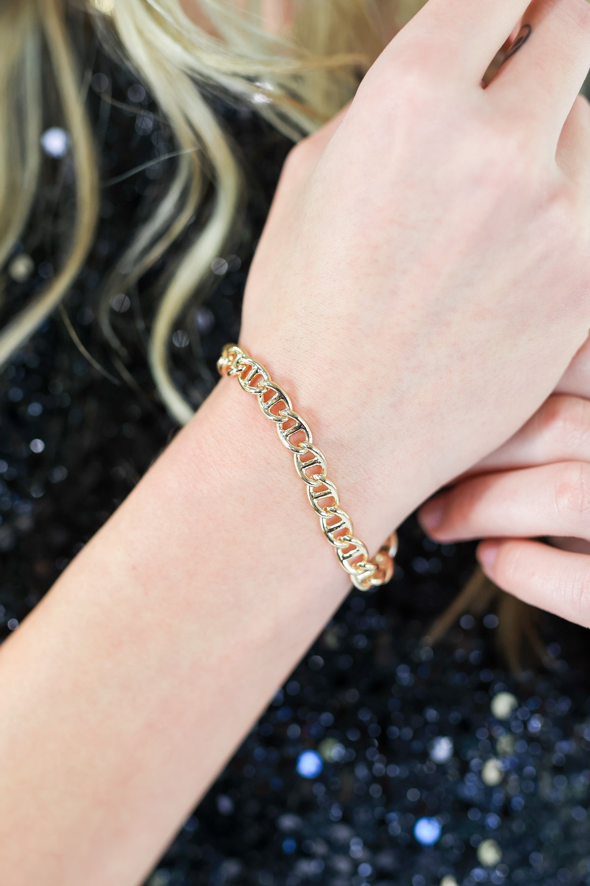 Carried Away Link Bracelet in Gold-Bracelet-Joia-Southern House