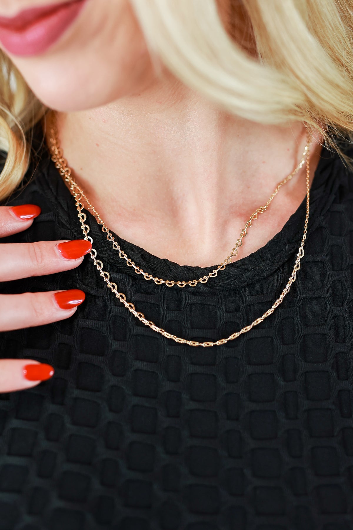 Heart Break Chainlink Necklace In Gold-Necklace-Joia-Southern House