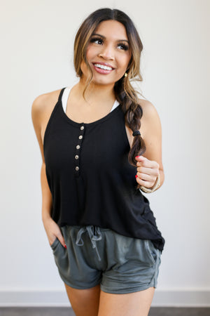 Easily Styled Ribbed Tank In Black