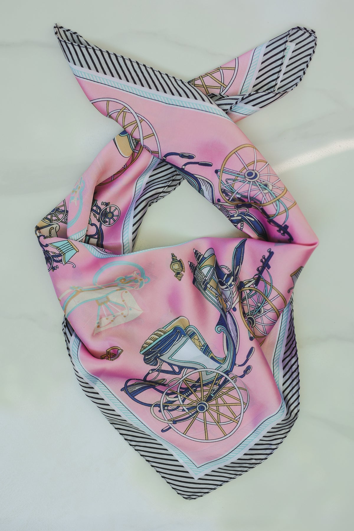 Royal Carriage Scarf – Pink