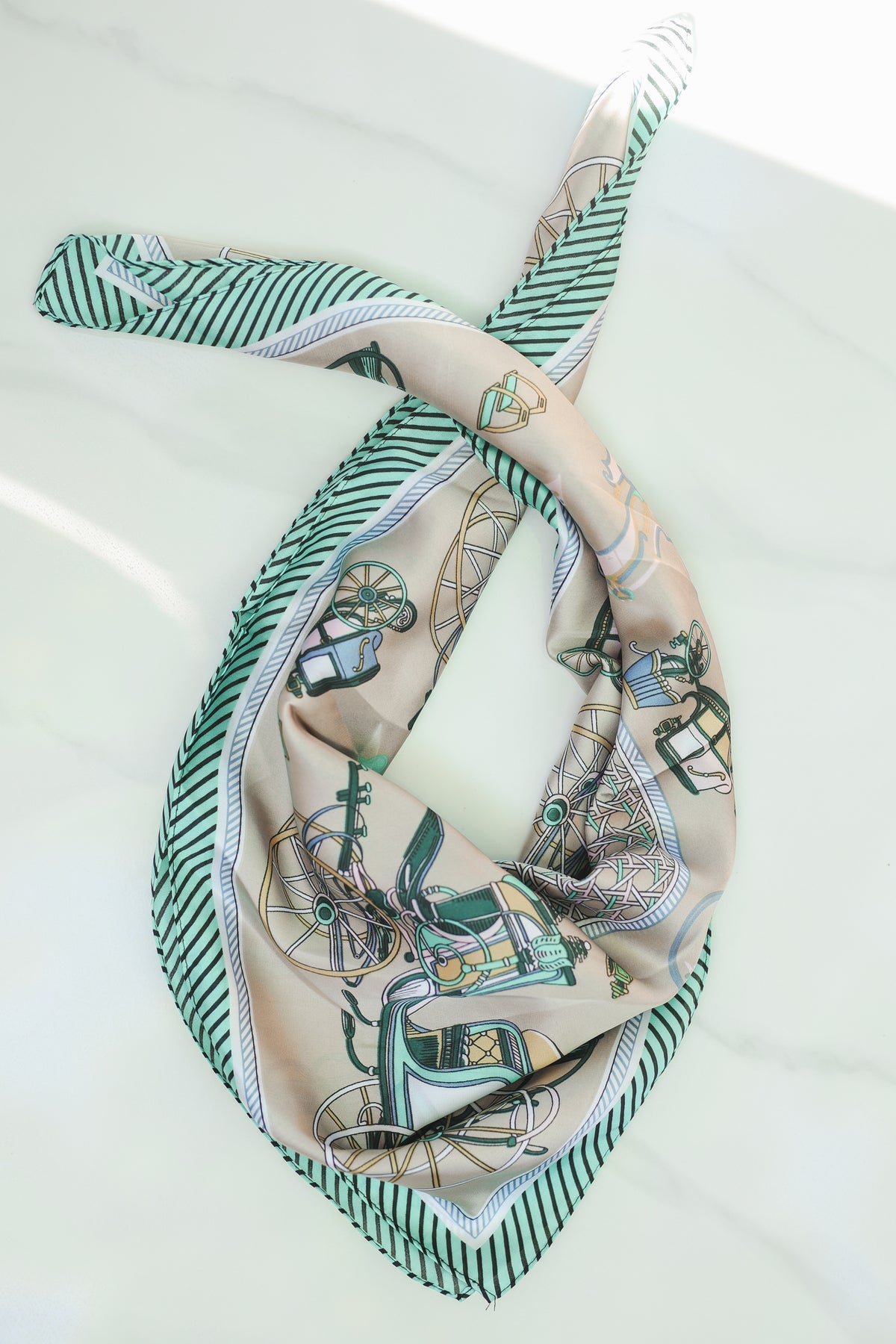 Royal Carriage Scarf - Beige and Green