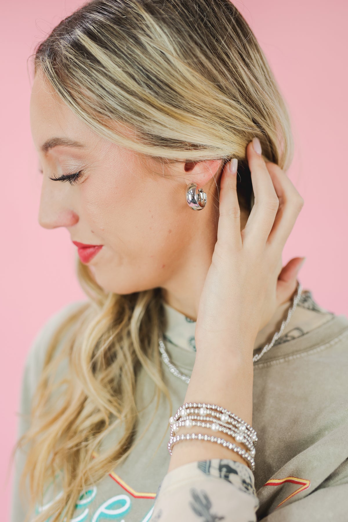 Sweet Retreat Hoops - Silver
