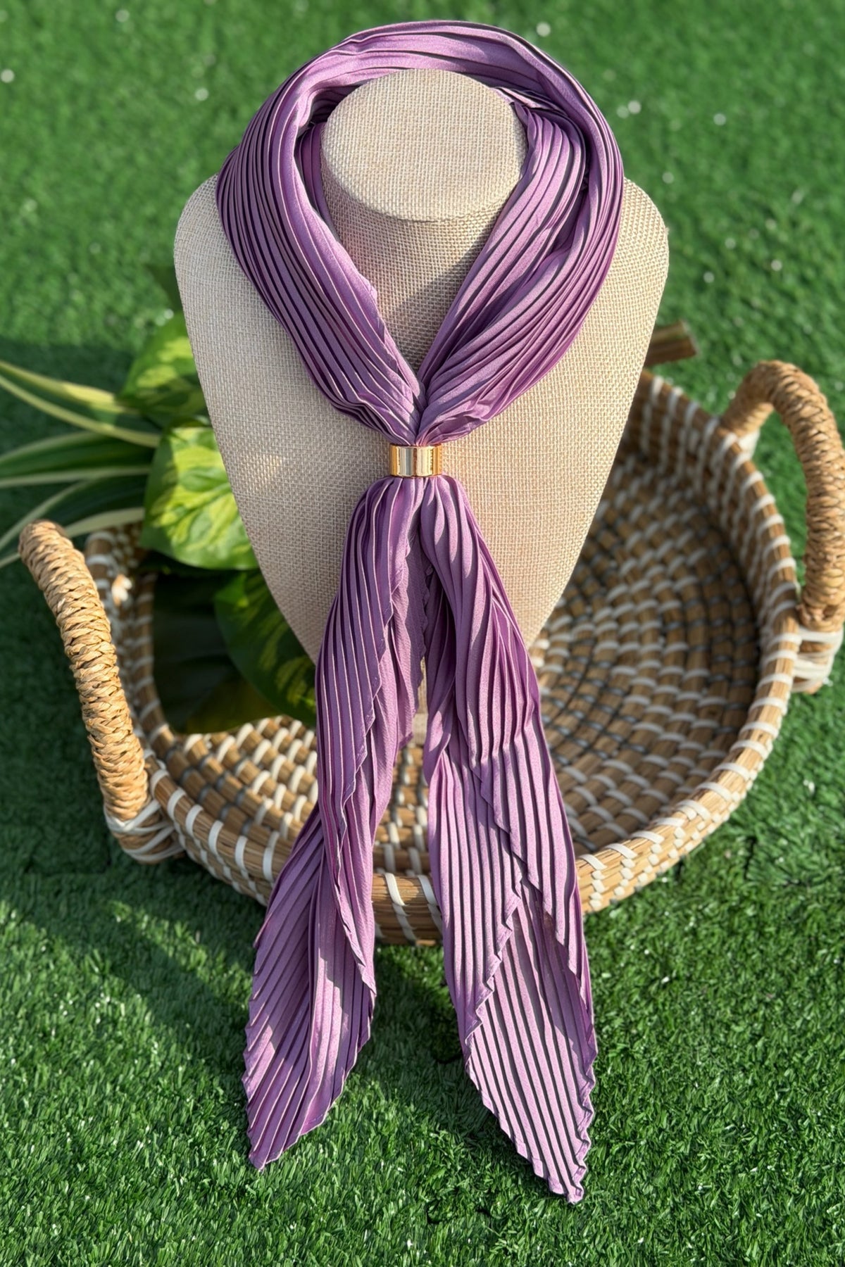 Lilac Luxe Pleated Scarf – Light Purple